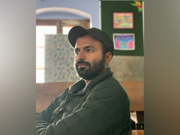 Laal Singh Chaddha director Advait Chandan (Image source: Twitter)