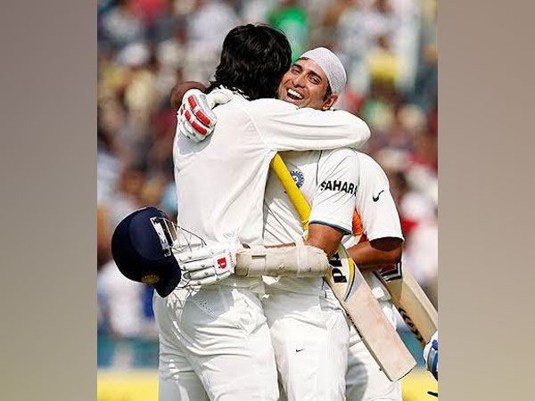 VVS Laxman and Ishant Sharma (Photo/Ishant Sharma-Twitter)