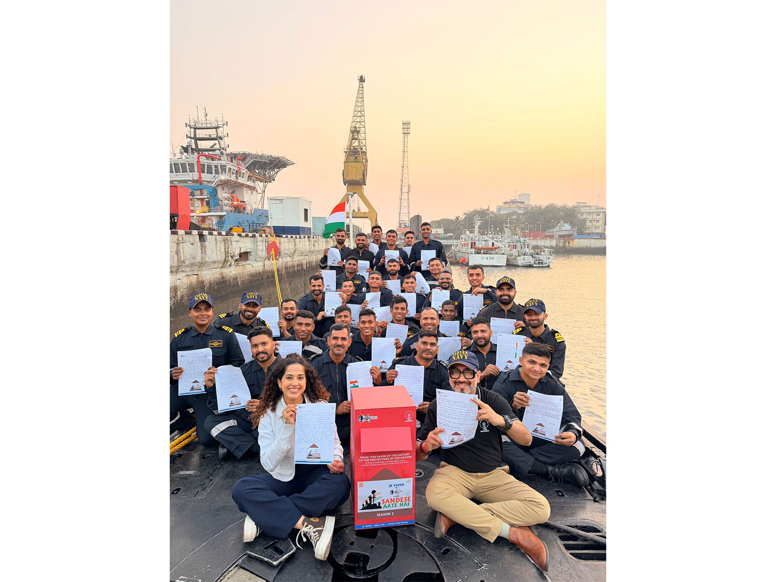 'Sandese Aate Hai' - Where India's Gratitude Reaches The Bravehearts On 'Paper Of The Nation’, JK Paper