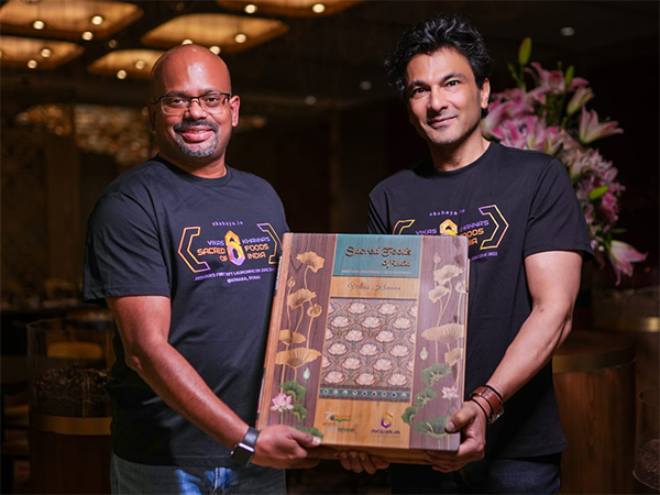 Chef Vikas Khanna and Akshaya.io CEO Ganesh Raju