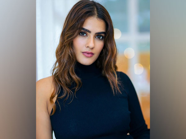 Actor Kavya Thapar (Photo:Instagram/Kavya Thapar)