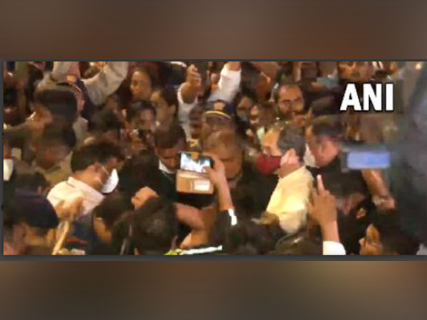 Maharashtra Chief Minister Uddhav Thackeray reaches his family residence 'Matoshree'. (Photo/ANI)