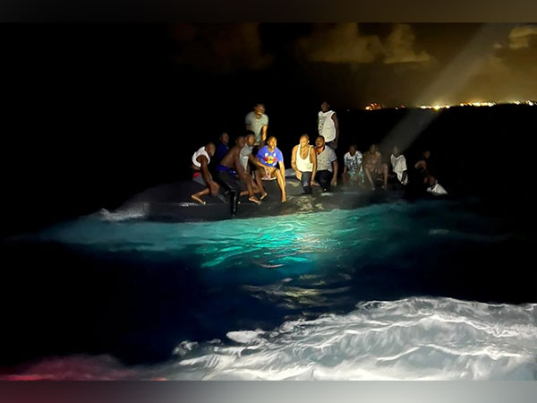 Survivors from the capsized boat off the Bahamas island (Image Credit: Twitter)