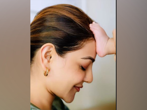 Kajal Aggarwal with her son Neil (Image source: Instagram)