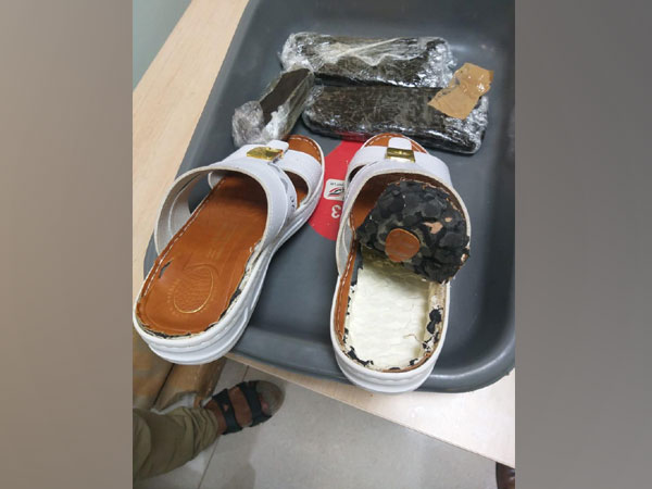 Nearly 1 Kilogram of Hashish recovered by CISF at Kannur International Airport (Photo/ANI)