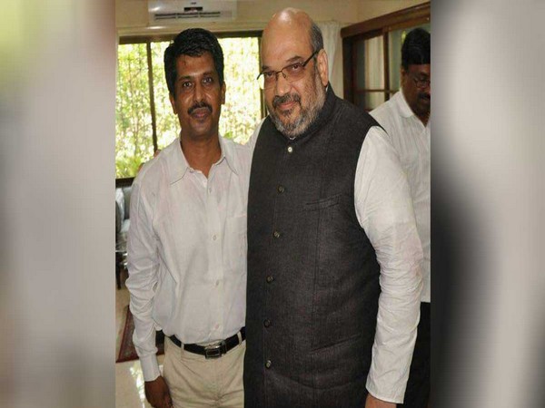 Dr. Dipak Harke, 1st Indian to achieve 174 world records will be honoured with Bharat Gaurav Samaan in Zurich Switzerland