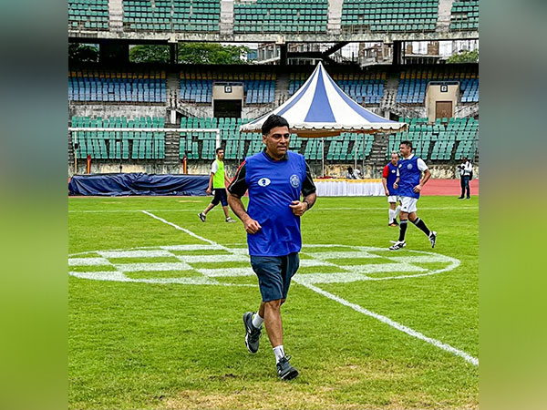 Chennaiyin FC organised friendly football matches for chess players which also saw legendary Viswanathan Anand in action. (Photo- Chennaiyin FC)
