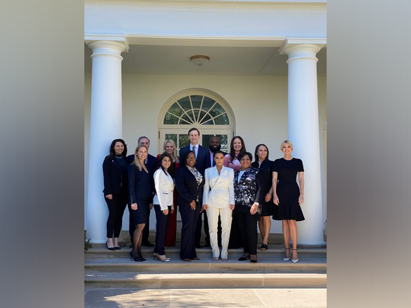 Kim Kardashian West, Alice Marie Johnson, Ivanka Trump, Jared Kushner, Judith Negron, Crystal Munoz and Tynice Nichole Hall (Image courtesy: Twitter)