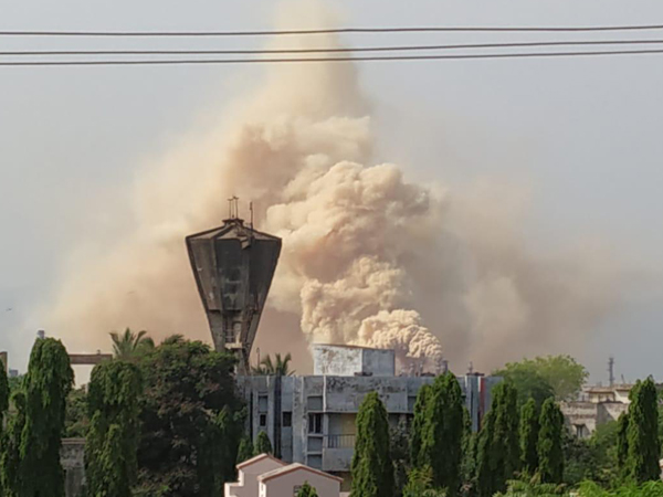 Smoke arising out of a Crude Distillation Unit at the HPCL plant 