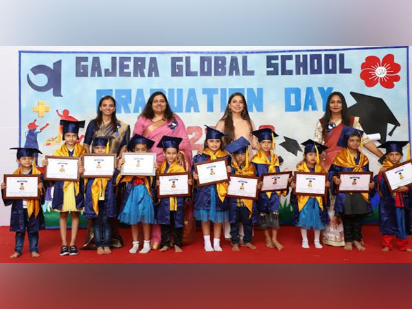Trustee - Kinjal Gajera and Principal - Shweta Parihar felicitated Gajera Global School Prep learners