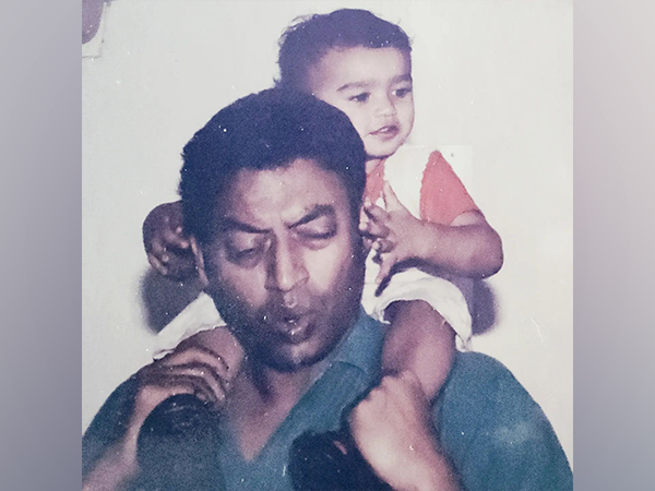 Late Irrfan Khan and his son Babil (Image source: Instagram)