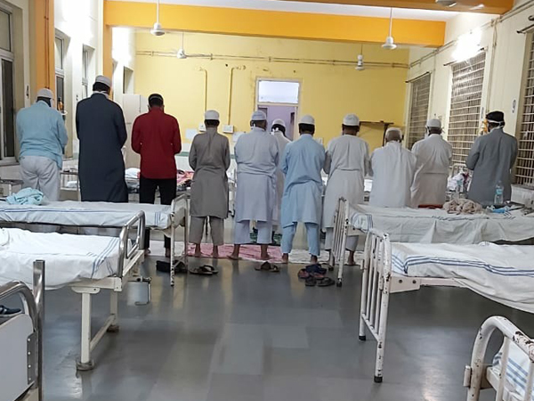 Patients offering namaz at Gandhi Hospital (photo/ANI)