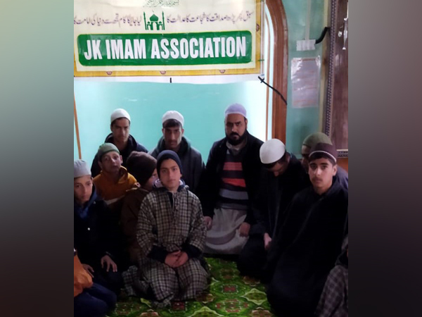 Students at an interactive session in Jammu and Kashmir's Kupwara. (Photo.ANI)