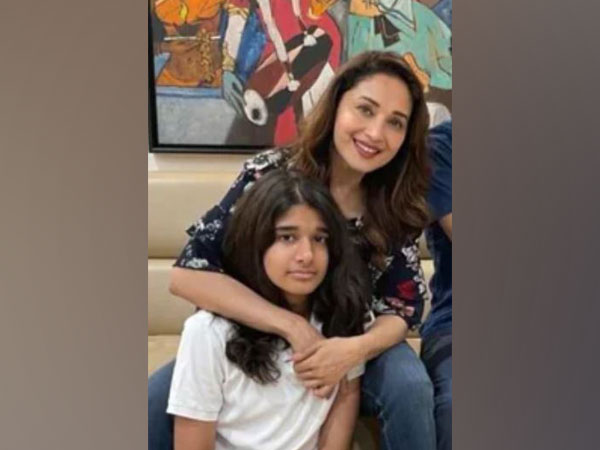 Madhuri Dixit with her younger son Ryan (Image source: Instagram)