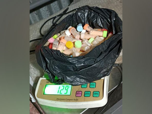 Suspected 129 grams Heroin and vials (Photo/ANI)