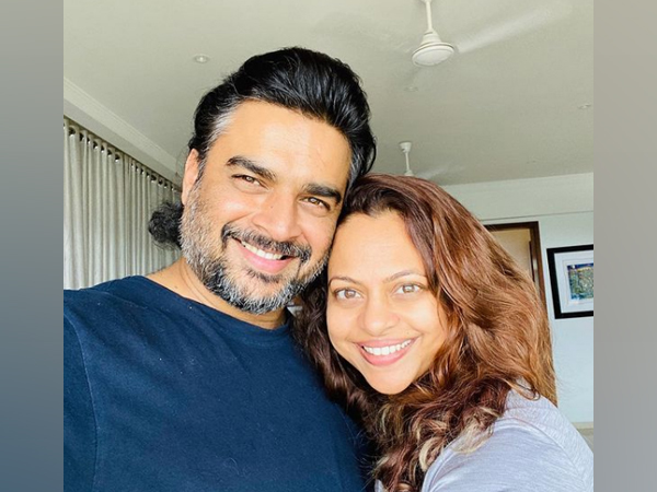 R Madhavan with wife Sarita Birje (Image source: Instagram)