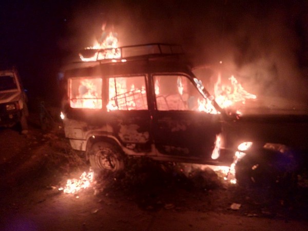 The fire spread and engulfed the abandoned vehicle in Uttarkashi, Uttarakhand on Tuesday night. Photo/ANI