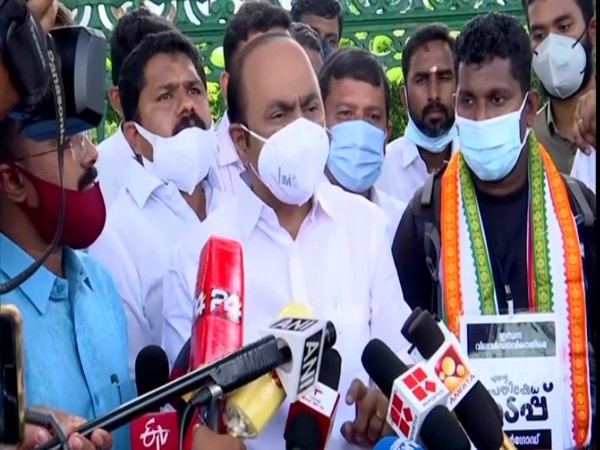 Kerala Opposition leader VD Satheesan and Abin Thamarassery (right) (Photo/ANI)