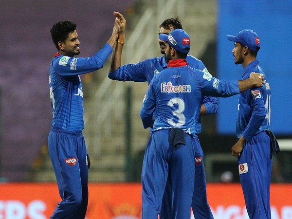 Delhi Capitals in action against SunRisers Hyderabad (Photo/ iplt20.com)