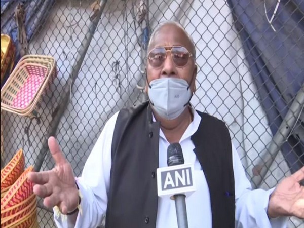 Congress leader V Hanumantha Rao (Photo ANI)