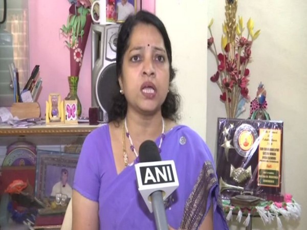 Woman activist Vara Lakshmi speaking to ANI over the murder and rape of Veterinary doctor . Photo/ANI