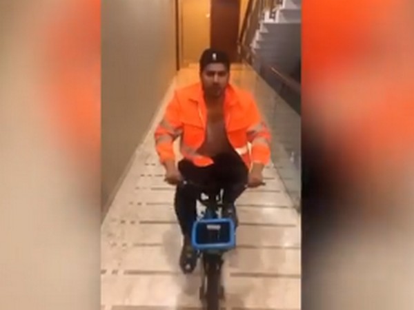 Actor Varun Dhawan (Image Source: Instagram)