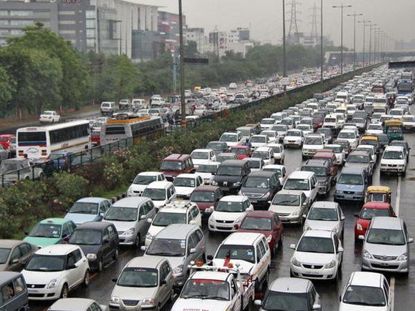 Overall domestic passenger vehicle sales dips 1.36 percent, according to SIAM