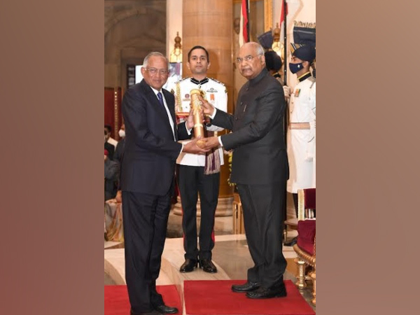 Venu Srinivasan, Chairman, TVS Motor Company, was today presented the prestigious Padma Bhushan Award by the President of India, Ram Nath Kovind, at the Rashtrapati Bhavan