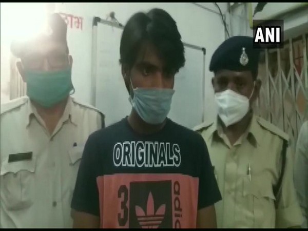 The accused arrested in MP's Vidisha. Photo/ANI