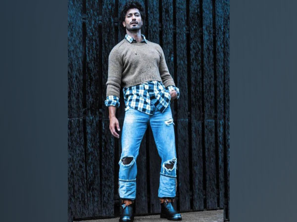 Vidyut Jammwal (Image source: Instagram)