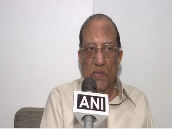 Senior BJP leader Vijay Kumar Malhotra speaks to ANI in New Delhi on Sunday. [Photo/ANI]