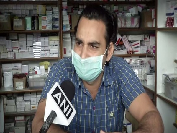 Vishwajit, whose shop is near AIIMS talking to ANI on Wednesday. Photo/ANI