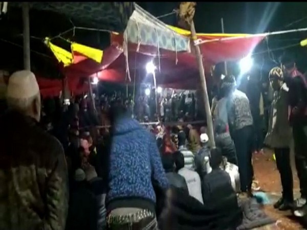 Visual from Khureji, Delhi where some locals are staging sit-in against CAA.