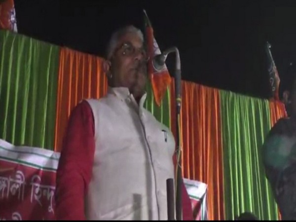 West Bengal BJP president Dilip Ghosh addressing a public gathering in Nadia, West Bengal on Sunday. Photo/ANI