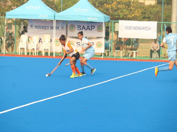 Players in action during Hockey India Junior Women National Championship (Image: HI)