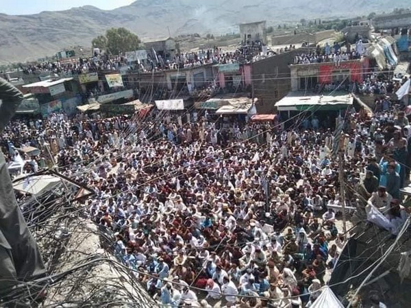 A grab from a clip posted by a Twitter user of Pashtun unity march.