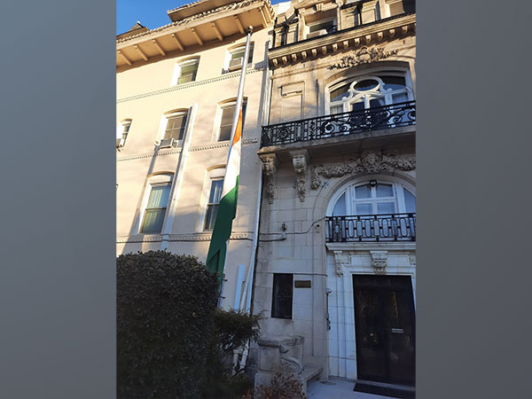 Tricolour flying at half mast at Indian embassy in Washington to mourn demise of Lata Mangeshkar.