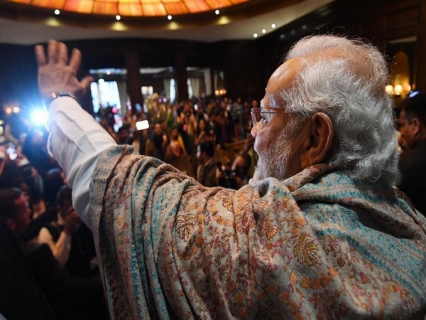PM Narendra Modi meeting Indian community in Tokyo