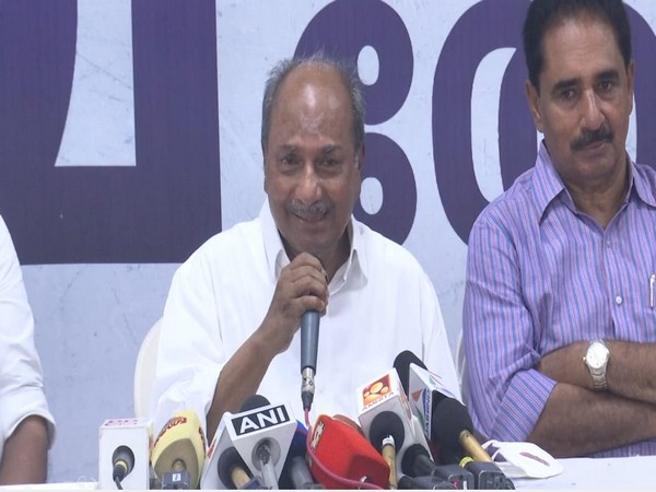 Former Defence Minister and senior Congress leader AK Antony (Photo/ANI)