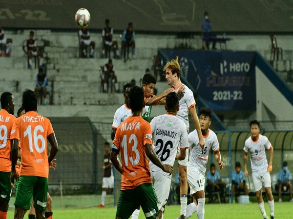 Both teams in action (Photo/I-League)