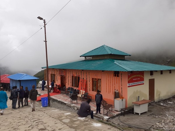 Swami Vivekananda Dharamarth Hospital near Kedarnath temple in  Rudraprayag district. (Photo/ANI)