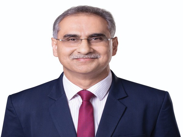 Rakesh Misri has taken over as Director, Marketing, at HPCL. 