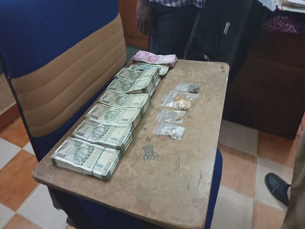 Nandigama (Rural) Police on Friday recovered Rs 4.5 lakh and 20 gm gold during a search in Krishna District. Photo/ANI
