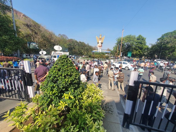 Tirupati Balaji temple to close for devotees. Photo/ANI