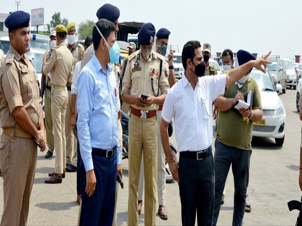 Divisional Commissioner of Jammu Sanjeev Verma visited Lakhanpur to oversee the arrangements for the Annual Amarnath Yatra on Monday. (Photo/ANI)