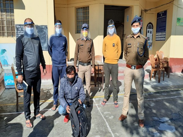 Police along with the accused in Uttarkashi. 