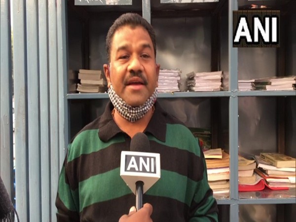 Indore resident started 'wall of education' to help poor people. (Photo/ANI)