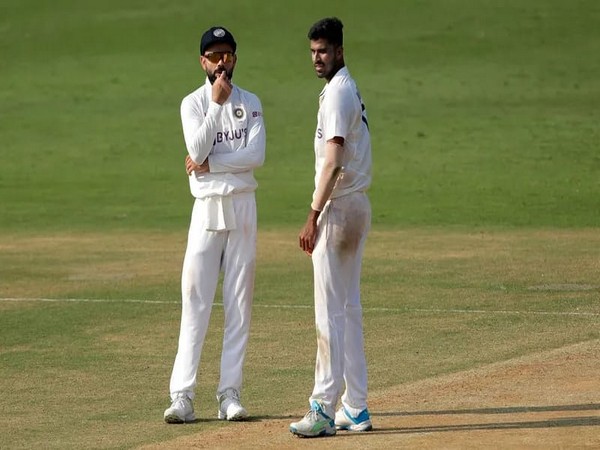 Virat Kohli with Washington Sundar (Photo/ BCCI)