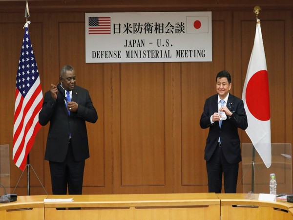 US Defence Secretary Lloyd Austin and Japanese Defence Minister Nobuo Kishi (File Photo)