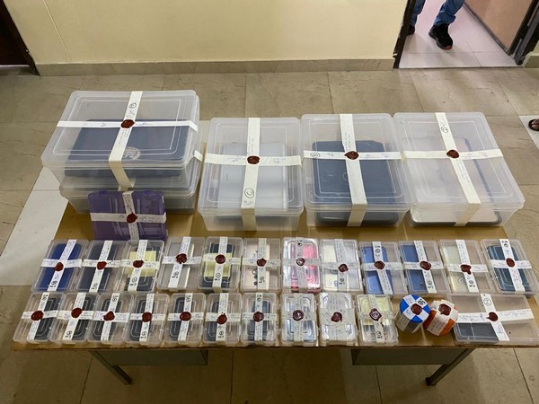 A visual of the recovered items from the 2 accused by the Crime Branch. (Photo/ANI)
